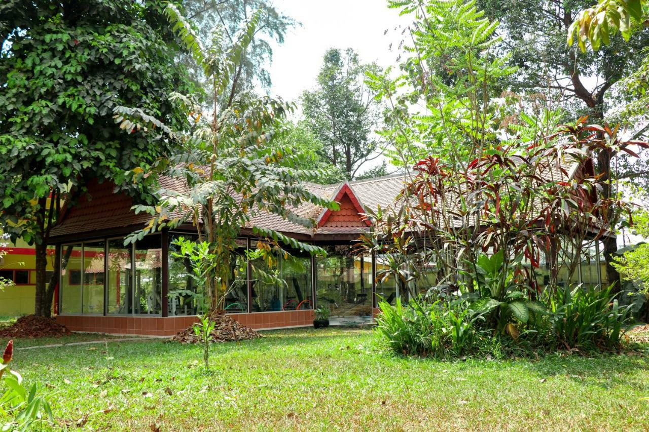Don Bosco Hotel School Sihanoukville Buitenkant foto